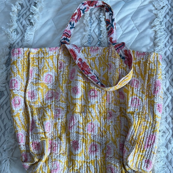 Erin Made Reversible Tote Bag - Picture 2 of 3